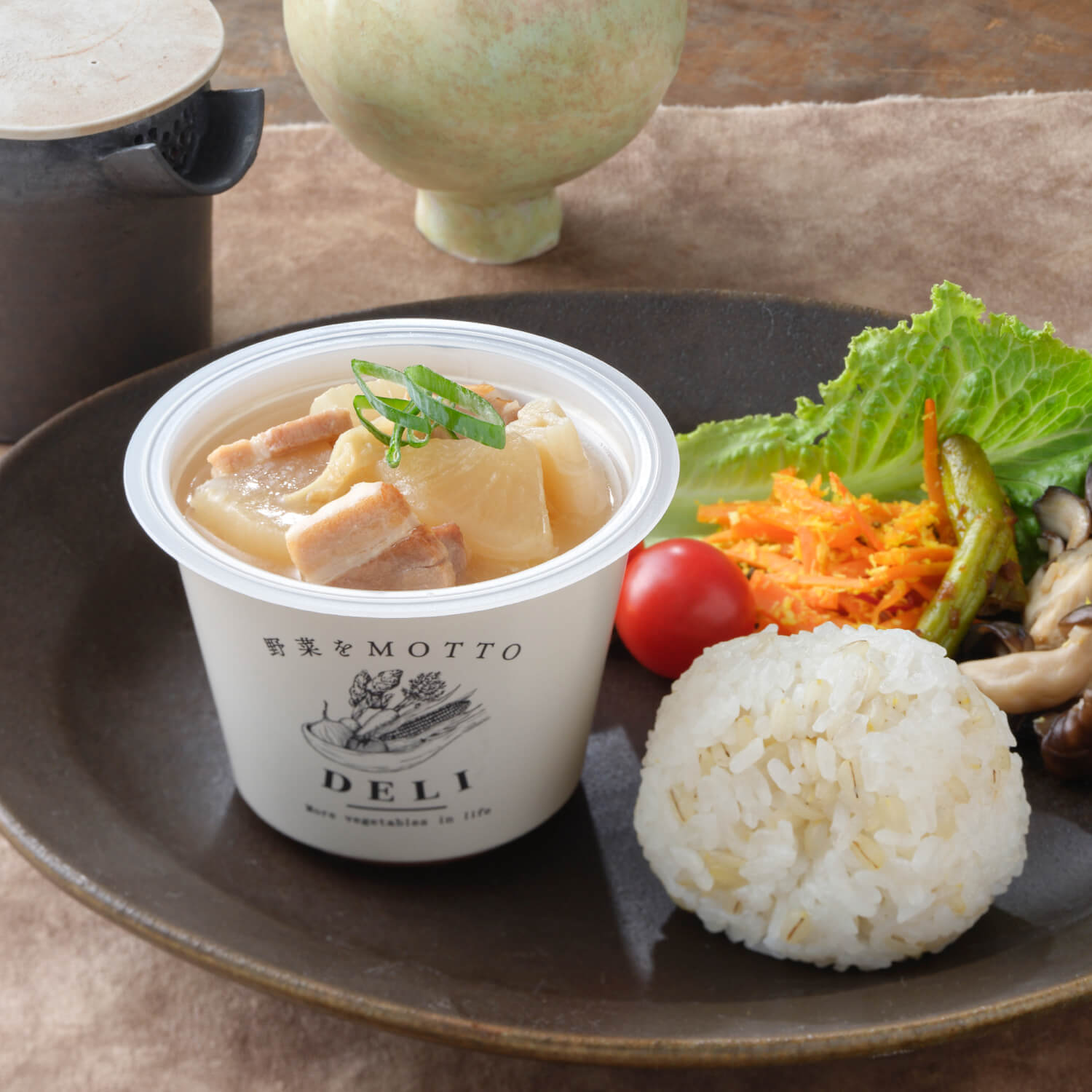 先行販売【DELI】高知産しょうがたっぷりのほっこりごろっと豚バラ大根